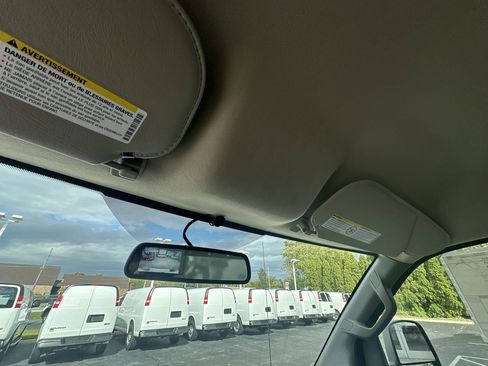 New 2025 GMC Savana 3500 w/ Power Convenience Package image 21