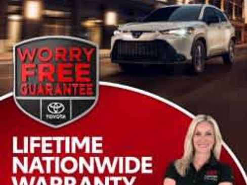 Used 2024 Subaru Forester Premium image 2