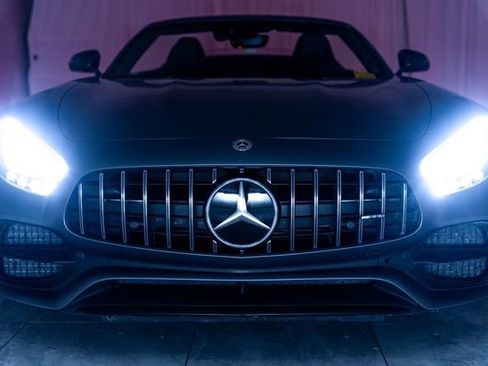 Used 2018 Mercedes-Benz AMG GT C image 34