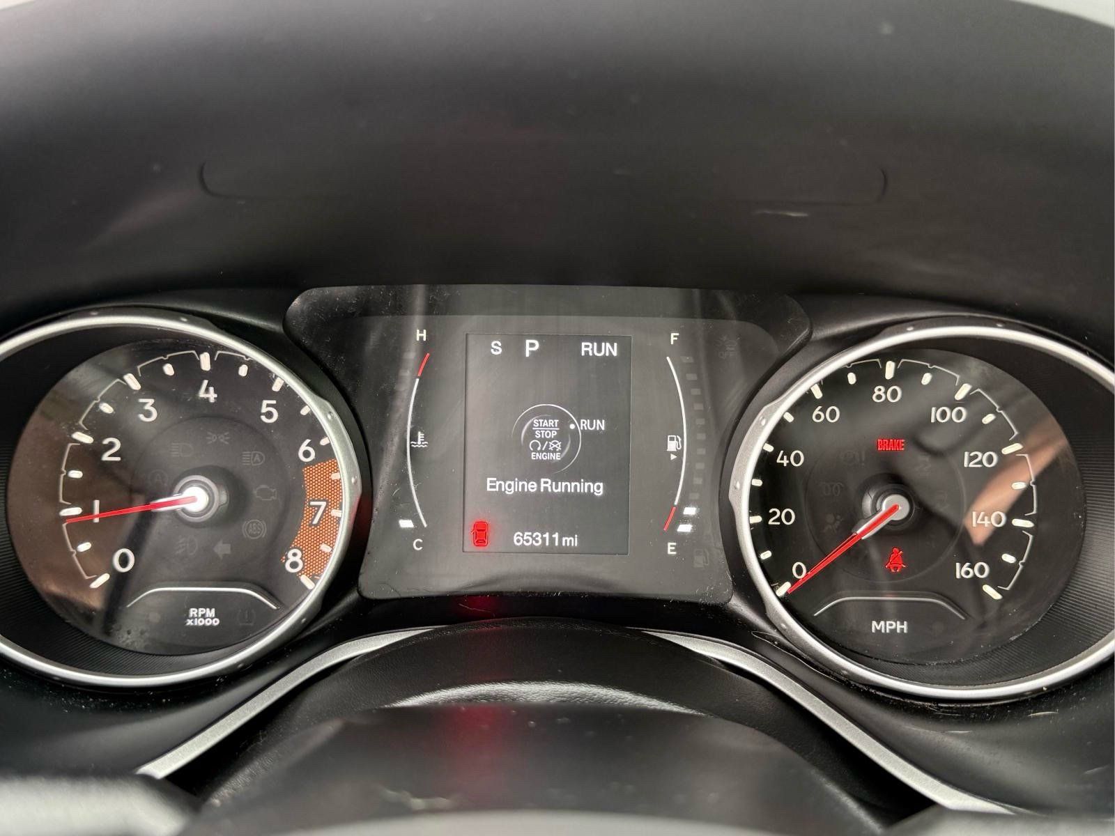 Used 2021 Jeep Compass Latitude FWD image 24