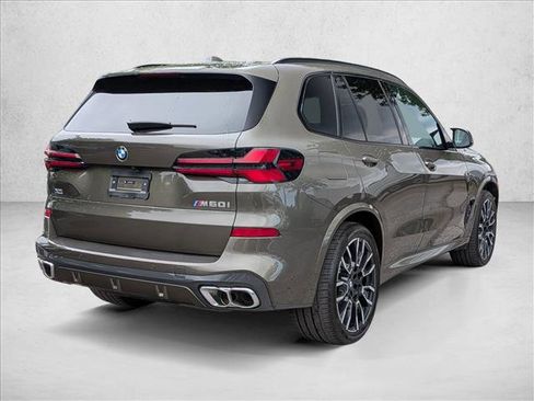 Certified 2026 BMW X5 M60i AWD/4WD image 5
