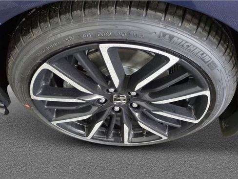New 2026 Honda Accord Touring image 8