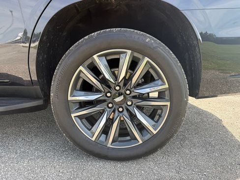 Certified 2024 Cadillac Escalade Sport w/ Touring Package AWD/4WD image 15