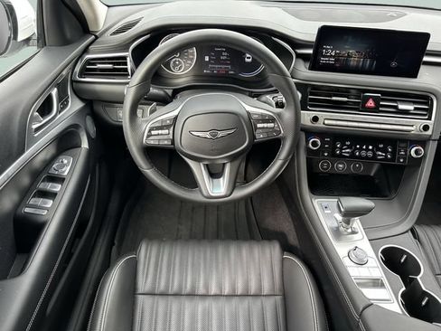 Used 2026 Genesis G70 2.5T Prestige RWD image 10