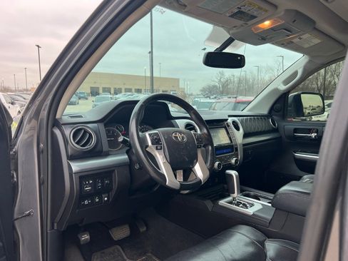 Used 2016 Toyota Tundra Platinum image 22