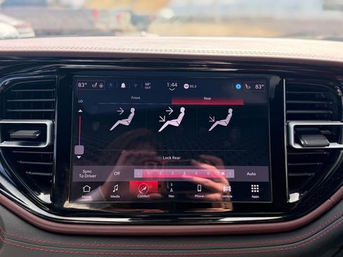 Used 2024 Dodge Durango Citadel image 20