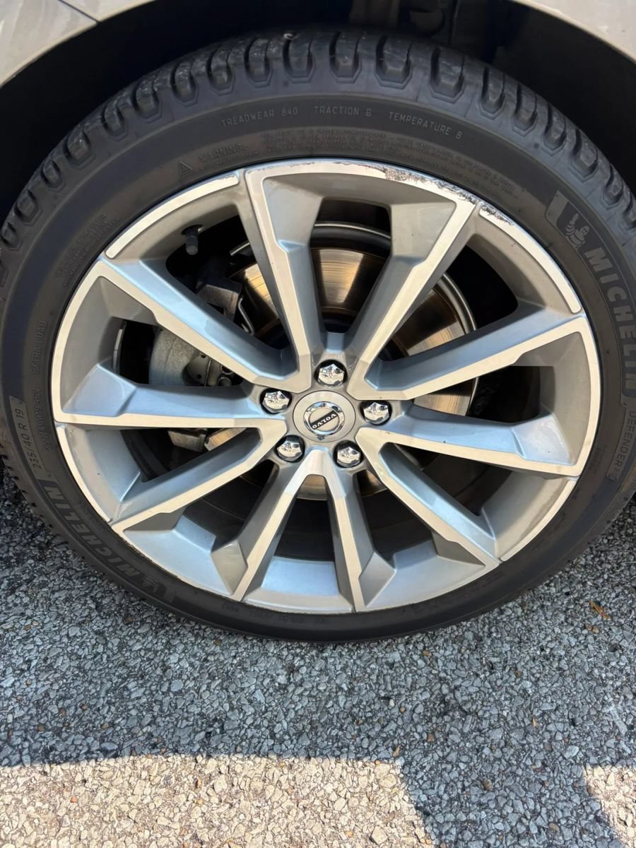 Used 2021 Volvo S60 T5 Momentum FWD image 21