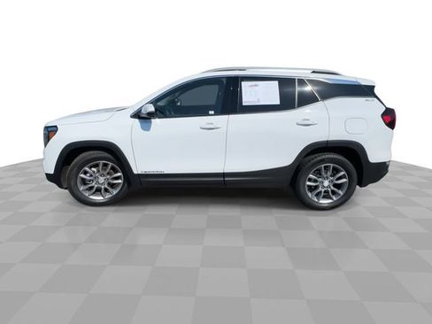 Certified 2024 GMC Terrain SLT FWD image 5