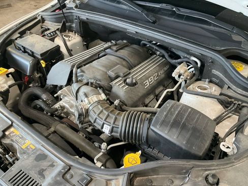 Used 2024 Dodge Durango SRT AWD/4WD image 32