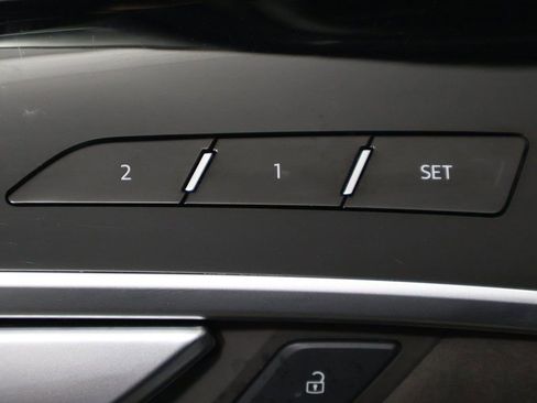 Used 2021 Audi A8 L 3.0T w/ Executive Plus Package image 41