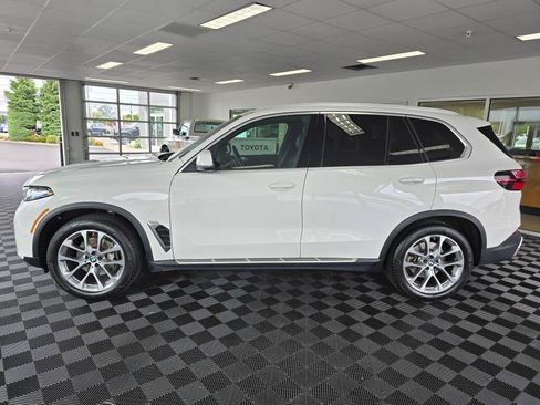 Used 2026 BMW X5 xDrive40i AWD/4WD image 6
