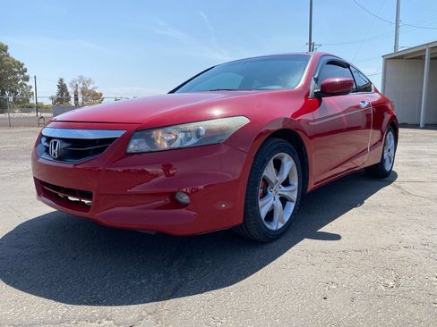 Used 2011 Honda Accord EX-L image 2