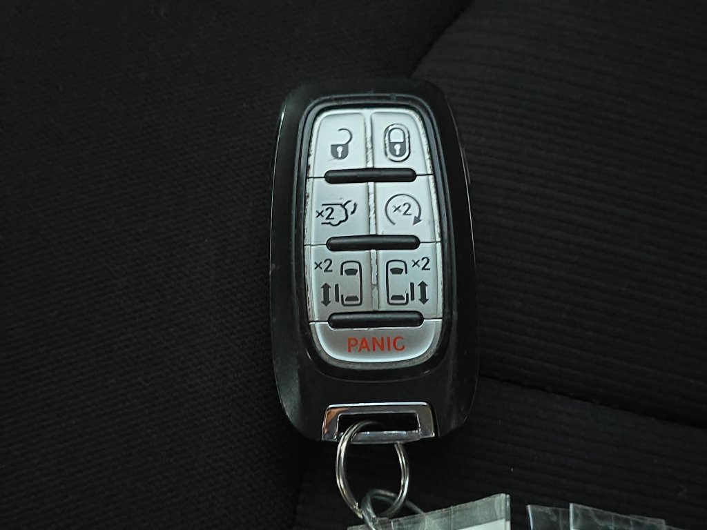Used 2023 Chrysler Voyager LX FWD image 32