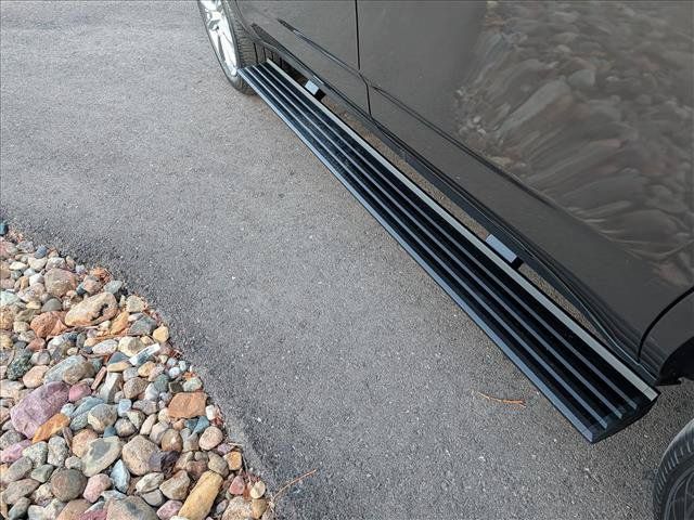 Used 2021 Chevrolet Tahoe High Country w/ Premium Package AWD/4WD image 31