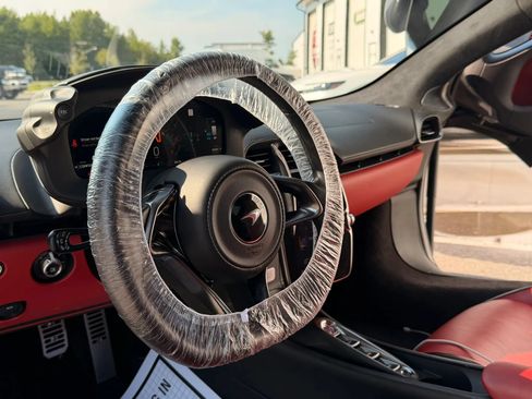 Used 2023 McLaren Artura RWD image 13