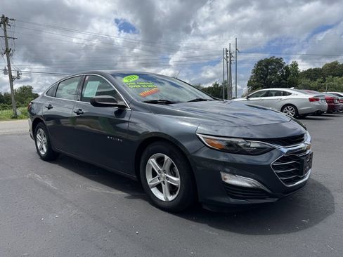 Used 2021 Chevrolet Malibu LS image 3