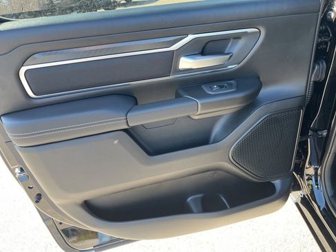 New 2026 RAM 1500 4x4 Crew Cab image 15