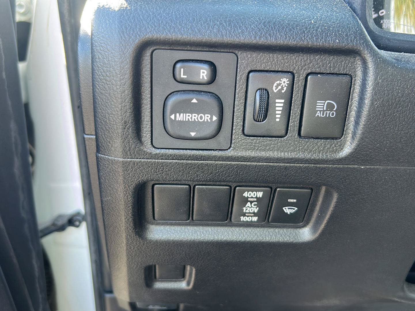 Used 2024 Toyota 4Runner SR5 AWD/4WD image 17