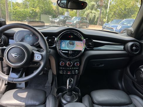Used 2024 MINI Cooper S FWD image 31
