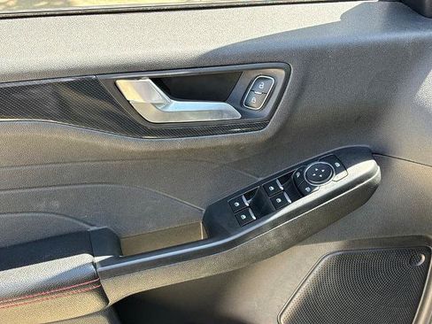 Certified 2024 Ford Escape ST-Line FWD image 17