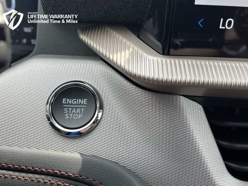 New 2026 Ford Explorer Active RWD image 32