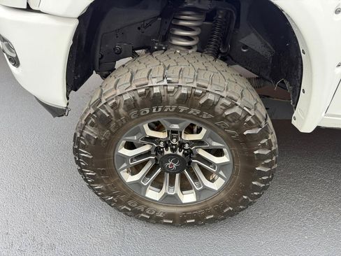 Used 2021 RAM 2500 Big Horn w/ Level B Equipment Group AWD/4WD image 14