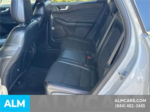 Used 2025 Ford Escape ST-Line image 24