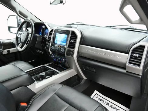 Used 2021 Ford F250 Lariat w/ Lariat Ultimate Package image 18