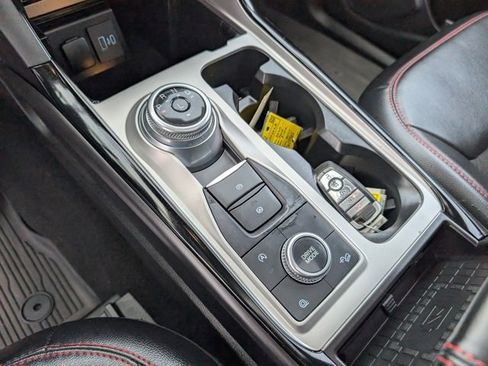 Used 2024 Ford Explorer ST-Line w/ Class IV Trailer Tow Package image 19