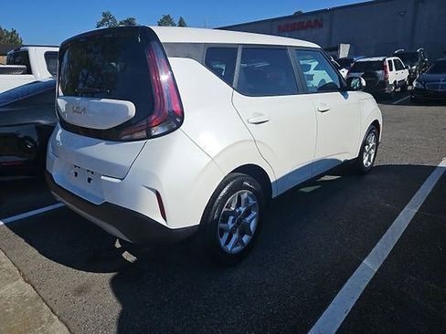 Certified 2023 Kia Soul LX w/ Option Group 015 image 15