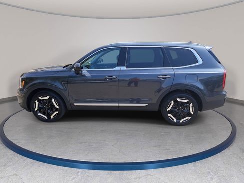 Used 2024 Kia Telluride S w/ S Sunroof Package FWD image 8