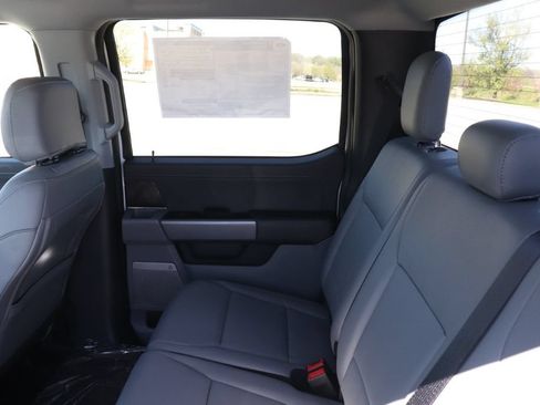 New 2025 Ford F150 Lightning Flash AWD/4WD image 15