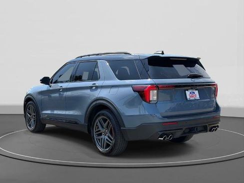 Certified 2025 Ford Explorer ST w/ Sun And Sound Package AWD/4WD image 7