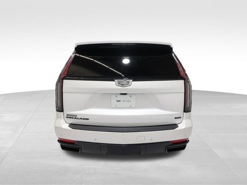 Certified 2024 Cadillac Escalade ESV Sport Platinum w/ LPO, ONYX Package AWD/4WD image 3
