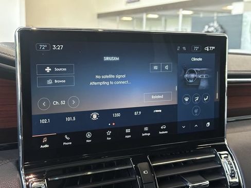 Certified 2024 Lincoln Navigator Reserve AWD/4WD image 21