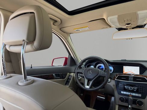 Used 2013 Mercedes-Benz C 350 Sport image 28