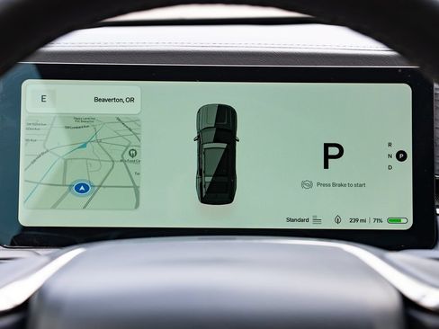 Used 2024 Rivian R1S Adventure AWD/4WD image 17