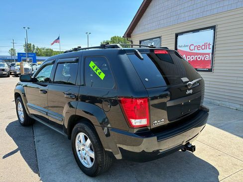 Used 2009 Jeep Grand Cherokee Laredo AWD/4WD image 6