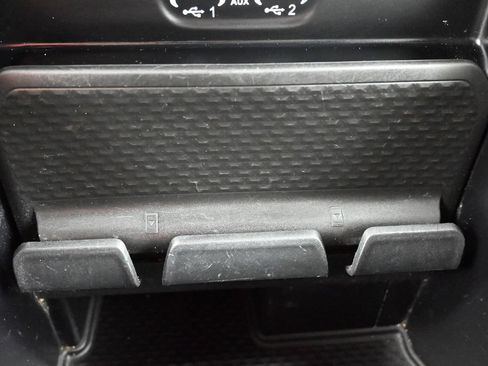 Used 2024 RAM 2500 Big Horn w/ Off Road Package AWD/4WD image 15