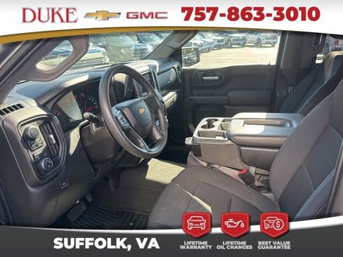 Used 2021 Chevrolet Silverado 1500 Custom image 4