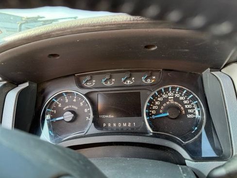Used 2014 Ford F150 XLT w/ Equipment Group 302A Luxury AWD/4WD image 9