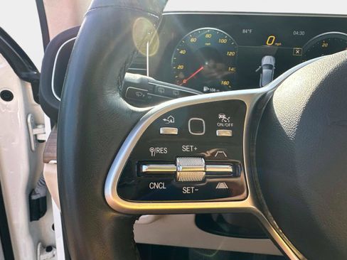 Used 2022 Mercedes-Benz GLE 350 GLE 350 image 27