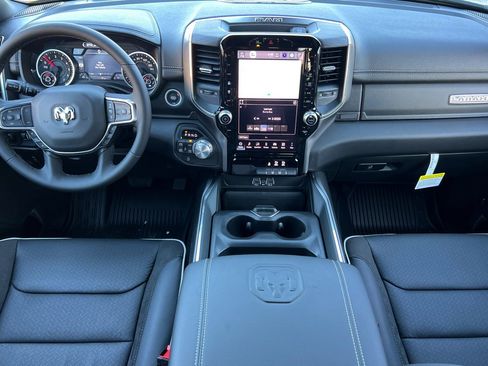 New 2026 RAM 1500 Laramie AWD/4WD image 13