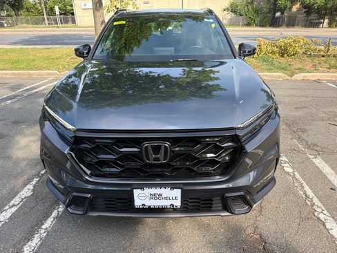 Used 2025 Honda CR-V Sport image 2