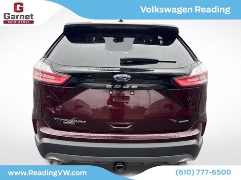 Used 2021 Ford Edge Titanium w/ Equipment Group 301A image 4