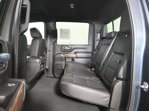 Used 2020 Chevrolet Silverado 3500 High Country w/ Z71 Off-Road Package image 17