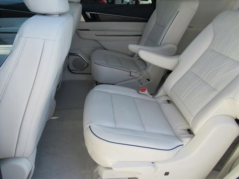 New 2026 Buick Enclave Avenir w/ Super Cruise Package image 32