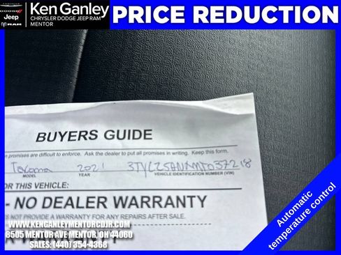 Used 2021 Toyota Tacoma TRD Off-Road w/ TRD Premium Off Road Package AWD/4WD image 27