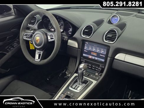 Used 2022 Porsche 718 Boxster Spyder RWD image 27