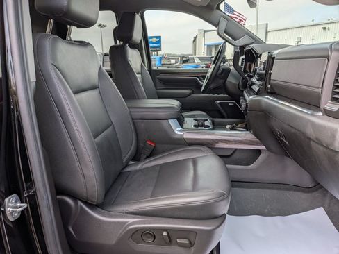 Used 2024 Chevrolet Silverado 2500 LTZ w/ LTZ Plus Package AWD/4WD image 23